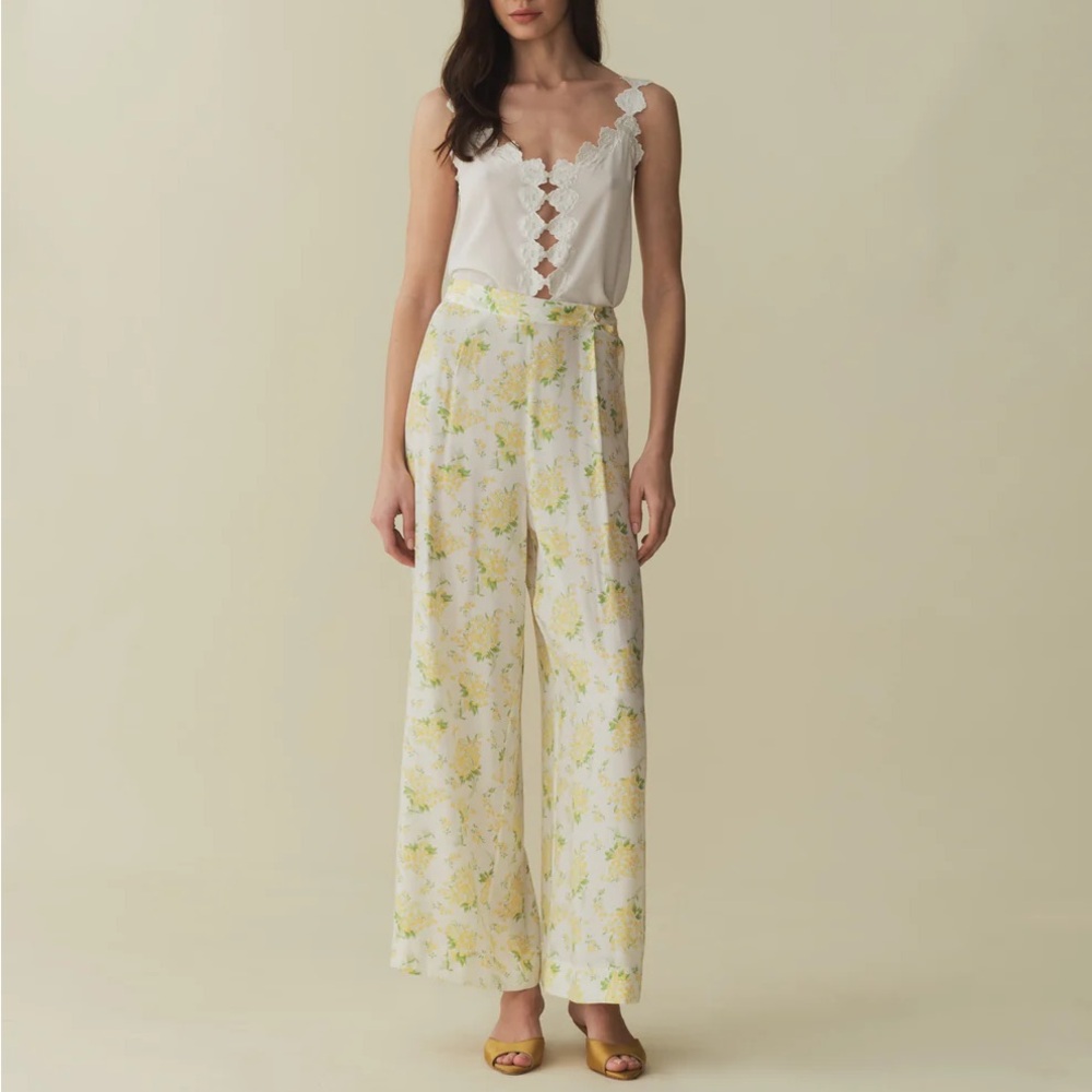 NWOT Dôen Lani Pant in May Bell Floral